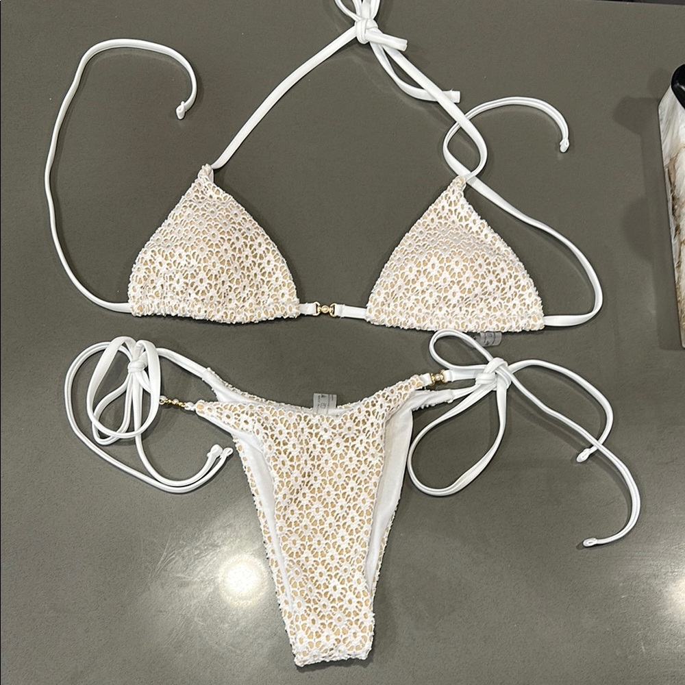 White and Cream Patterned Bikini Set